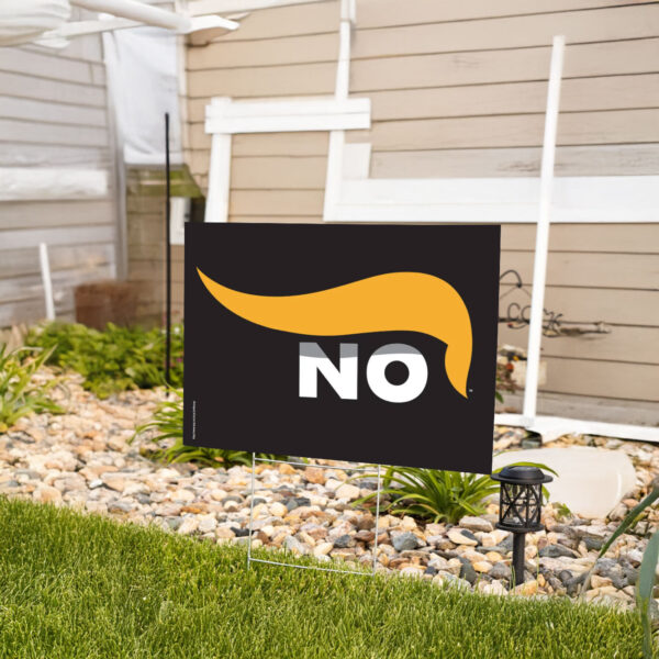 The original 'No Trump' logo Yard Sign